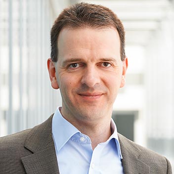 Prof. Dr. Hannsjörg Freund