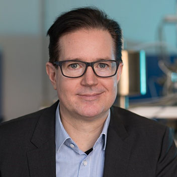 Prof. Dr. Jörg Libuda